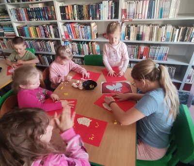 Małe Miłe Czwartki - Święto Niepodległoś...